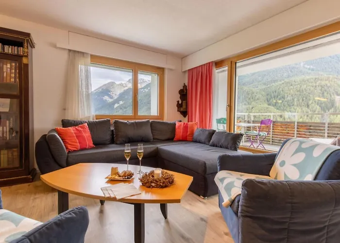 Apartamento Chasa Vista Lischana By Interhome