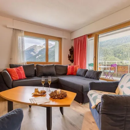 Appartement Chasa Vista Lischana By Interhome